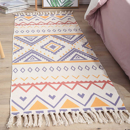 Pitkä eteismatto etnisellä boheemi-kuviolla