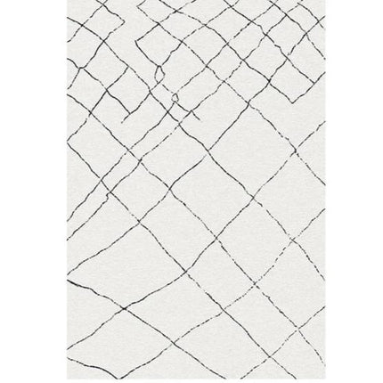 Valkoinen berber-matto mustilla raidoilla