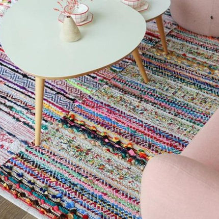 Värikäs Ourika-tyylinen boheemi matto