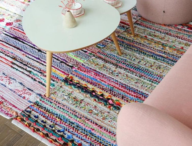 Värikäs Ourika-tyylinen boheemi matto