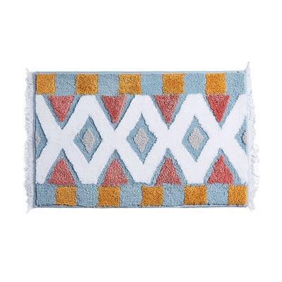 Berber-tyylinen värikäs ja pehmeä kylpymatto