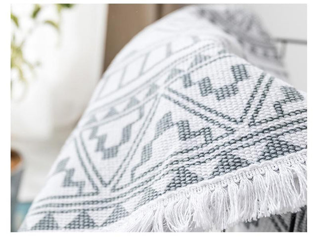 Pyöreä matto makuuhuoneen sisustukseen