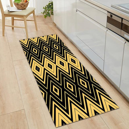 Musta-keltainen geometrisesti kuvioitu keittiömatto