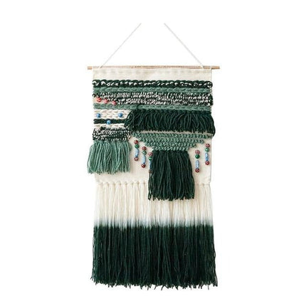 Seinäryijy makuuhuoneen boheemiin sisustukseen