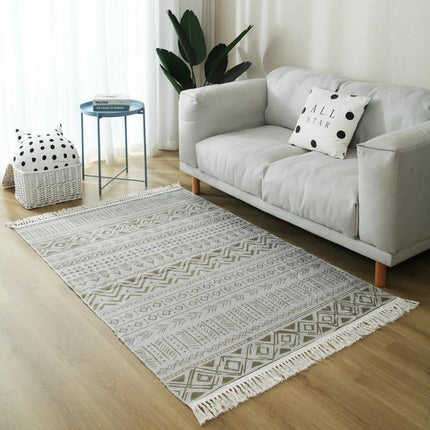 Suorakulmainen puuvillamatto etnisillä kuvioilla