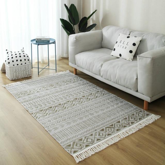 Suorakulmainen puuvillamatto etnisillä kuvioilla