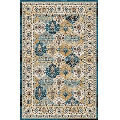 Vaalea turkkilaistyylinen vintage-matto